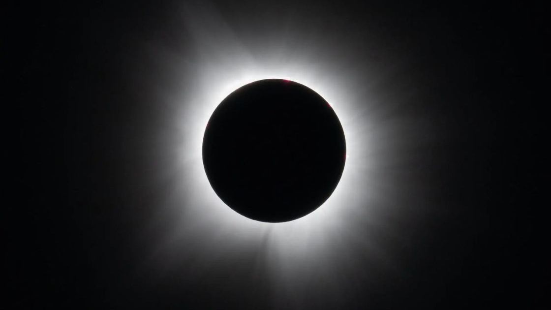  The sun's atmosphere is way hotter than its surface. Scientists may finally know why 