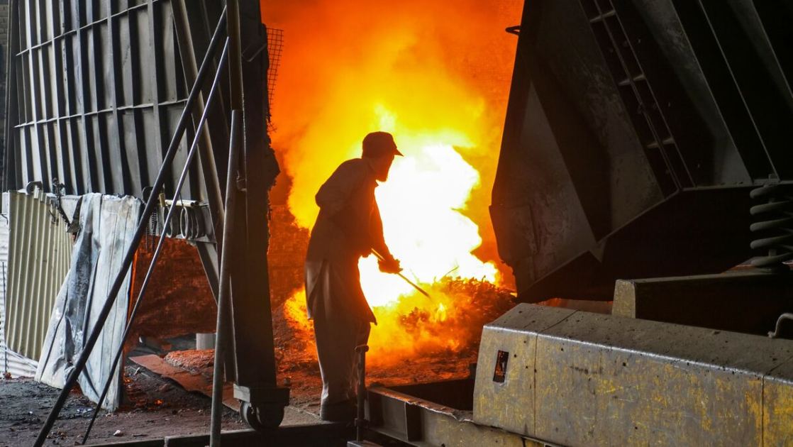 Pakistan’s Economy Grows Before Middle East Conflict