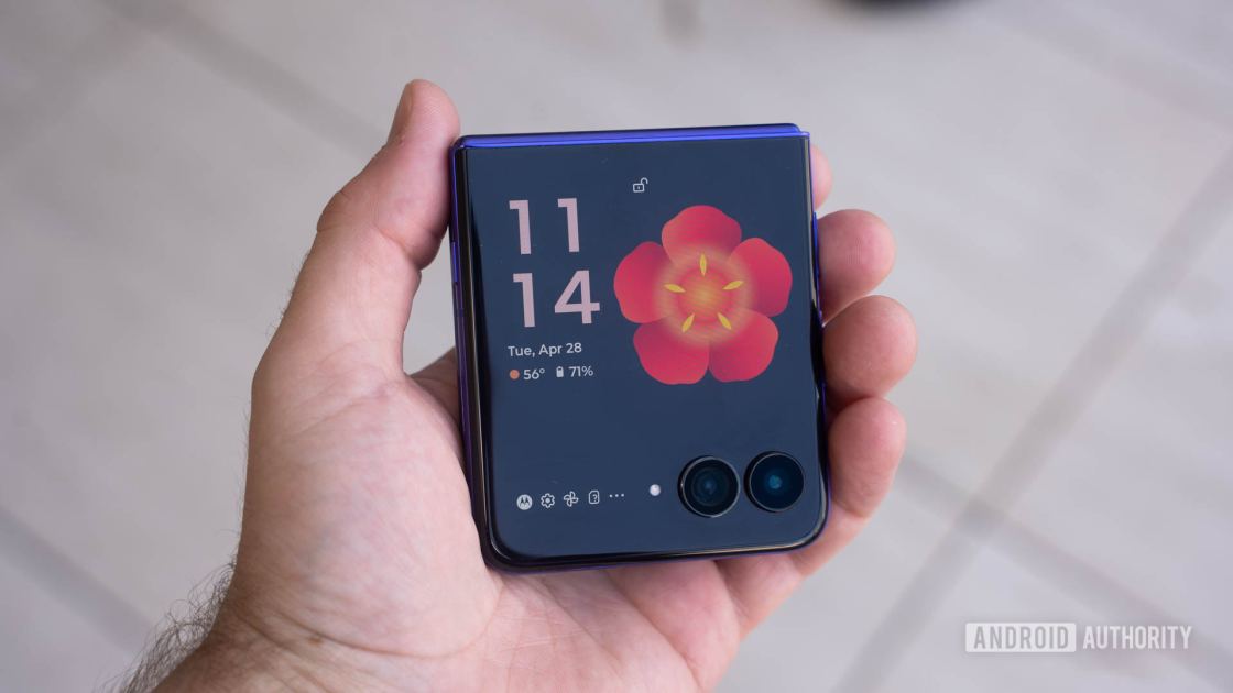 5 Android phones you should buy instead of the Motorola Razr Ultra (2026)
