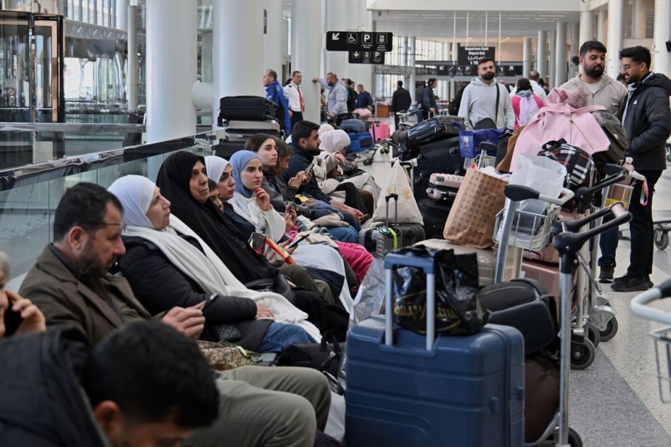 Gulf Airlines Extend Flight Cancellations as Iran Targets Hubs