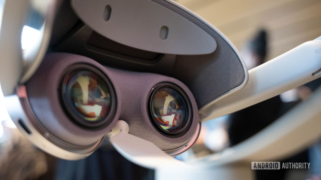 Android XR’s April update brought new bugs, but Google’s working on fixes