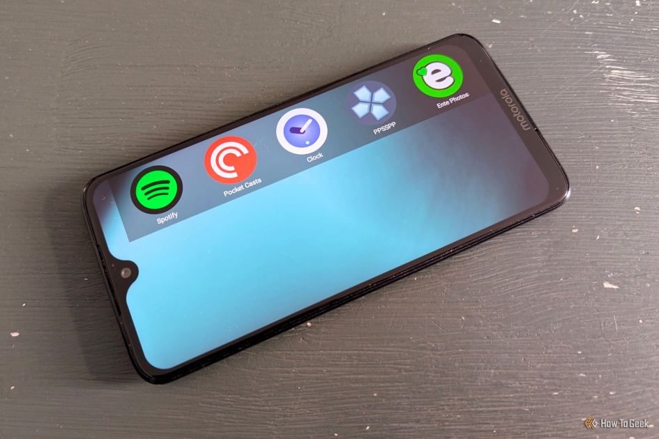 I only use my phone in landscape mode, and this Android launcher respects my decision