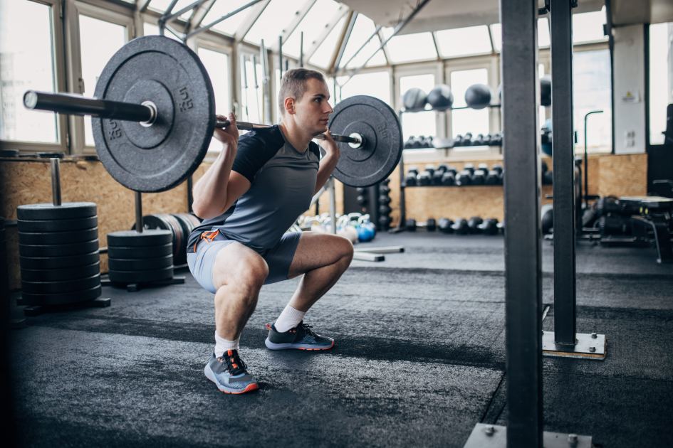 Do Squats Hurt Your Knees? Use These 4 Training Tips to Ease the Pain.