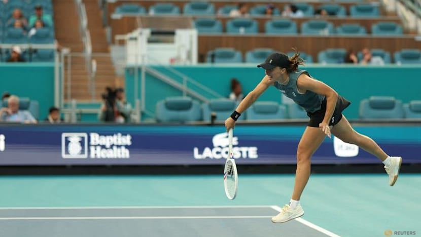 Swiatek wants to simplify her game after shock opening defeat in Miami