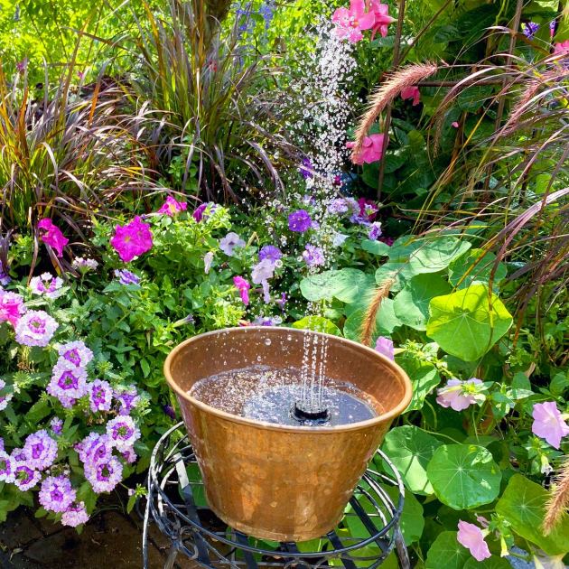  10 Solar Fountain Ideas For a DIY Garden Water Feature – It Takes Minutes to Make & Brings Soothing Sound to Your Patio 