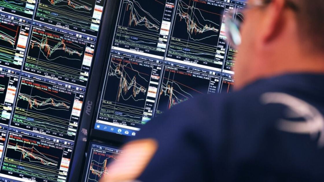 US Stocks Fall as Iranian Strikes Drive Oil Gains: Markets Wrap