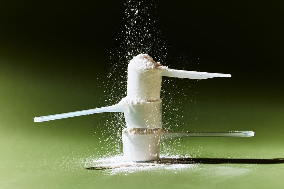 The Science on Creatine Dosage Is Shifting. Here’s How Many Grams You Should Take.