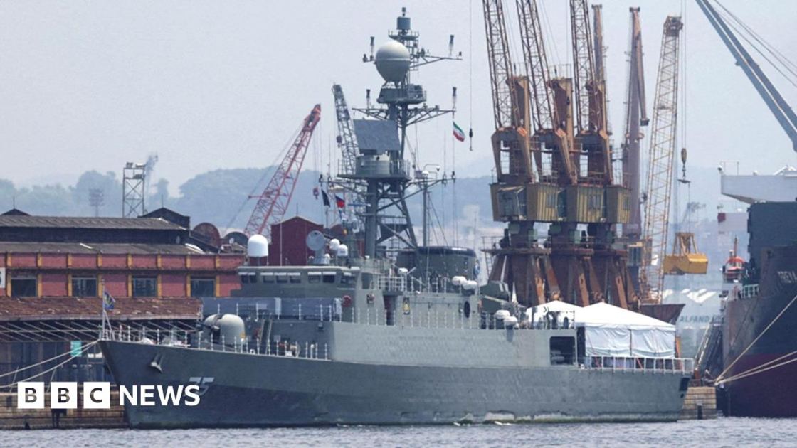 Iran latest: US submarine sank Iranian warship in Indian Ocean with torpedo, defence secretary says