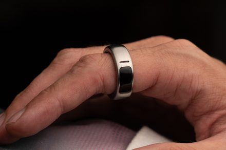 OASIS Smart ring hides a trackpad and it lets you whisper-control your computer
