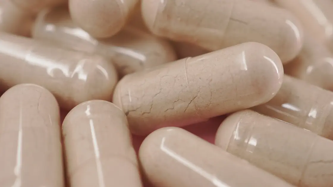 Want Less Knee Arthritis Pain? A 6-Week Study Found a Daily Supplement With a Surprising Second Benefit