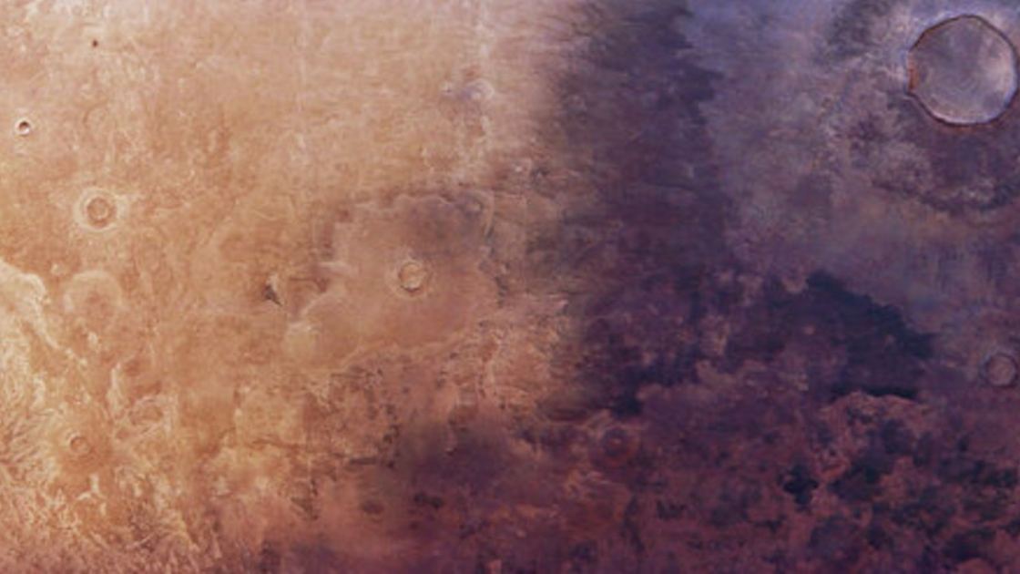  A giant 'shadow' has been creeping across Mars for 50 years — and scientists aren't sure why 