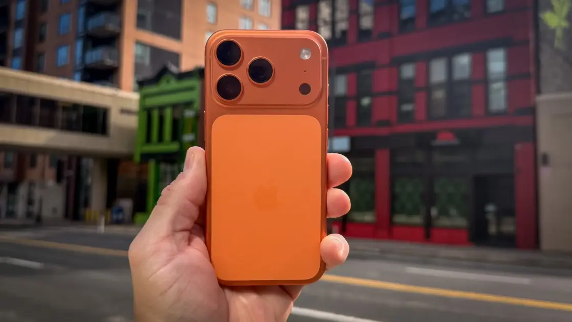 Apple bets its 2026 lineup on just two display makers