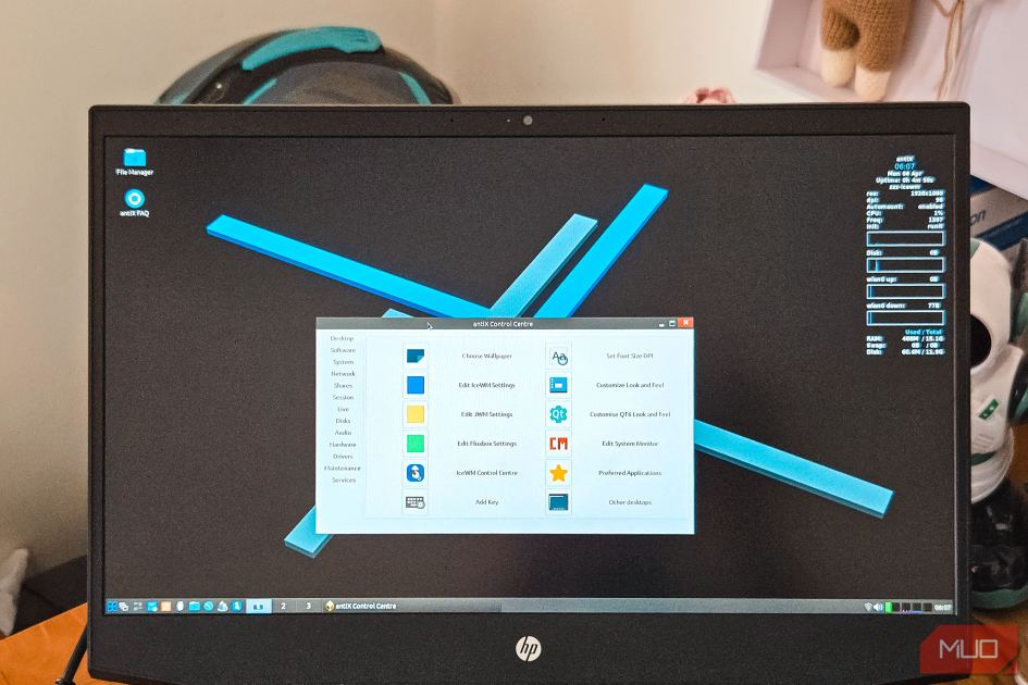 antiX 26 is the Linux distro that makes a 2009 laptop feel faster than a modern Chromebook