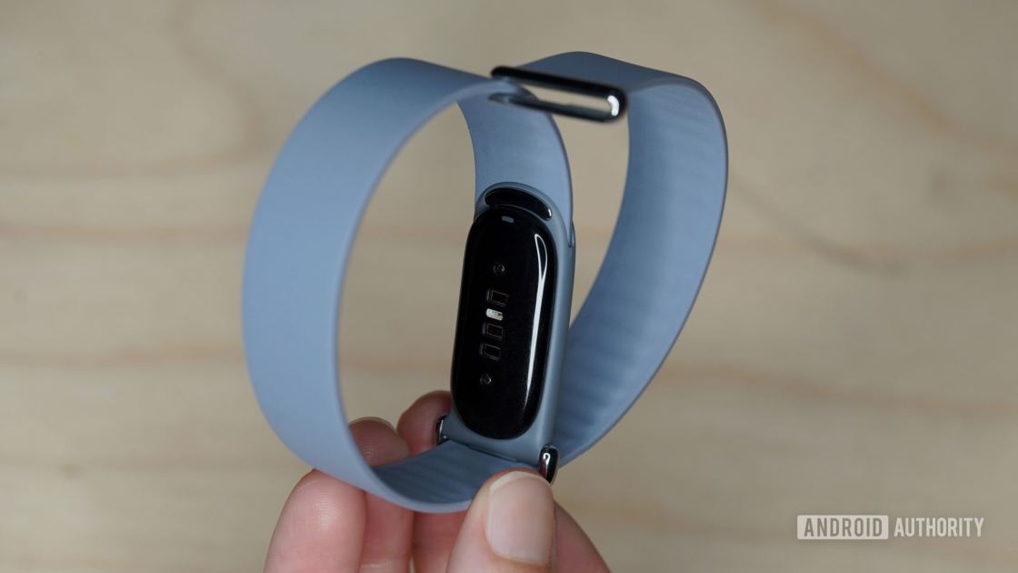 Your Fitbit Air is getting a new update, but don’t expect flashy new features