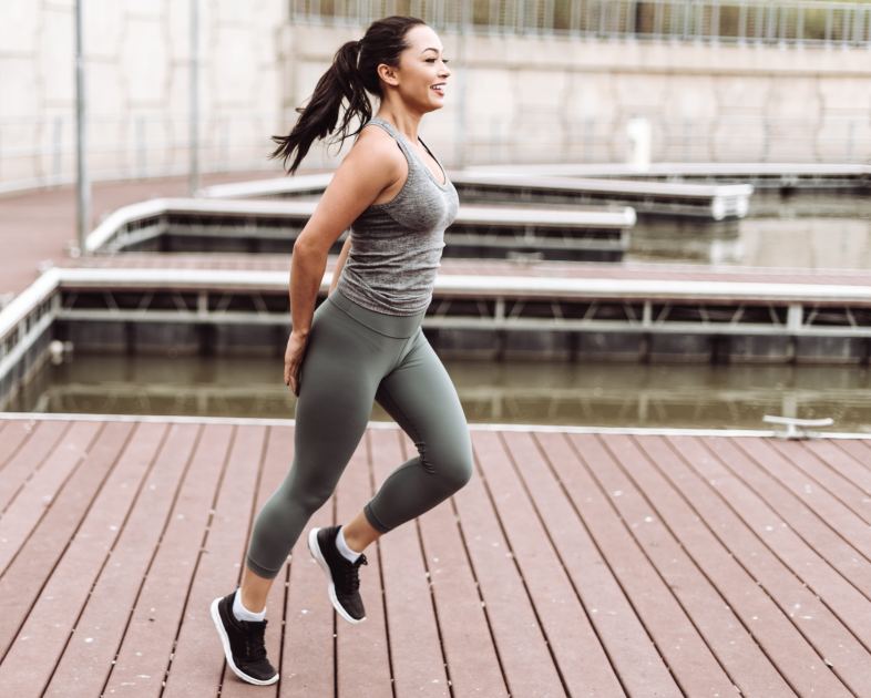 This Coach Swears By 5 Minutes of Skipping Per Day to Help His Athletes Run Faster