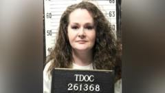 Execution of US murderer Christa Pike halted an hour before it was due to happen