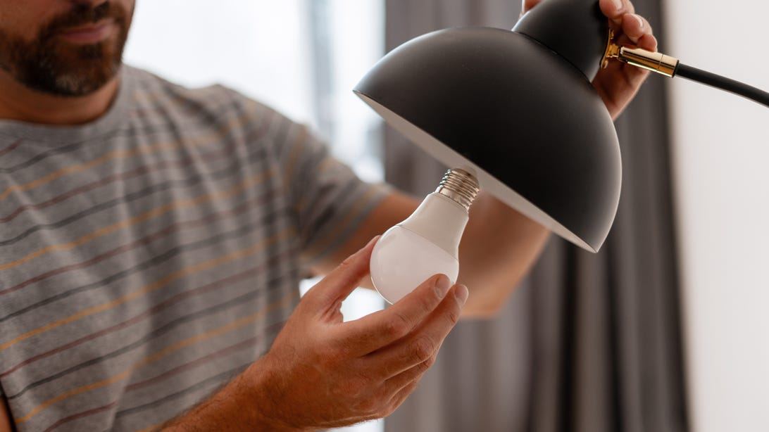 Why Our LED Bulbs Burn Out So Fast at Home and How You Can Stop It