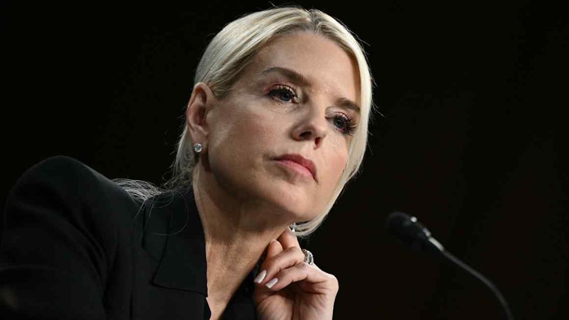 Trump fires US attorney-general Pam Bondi