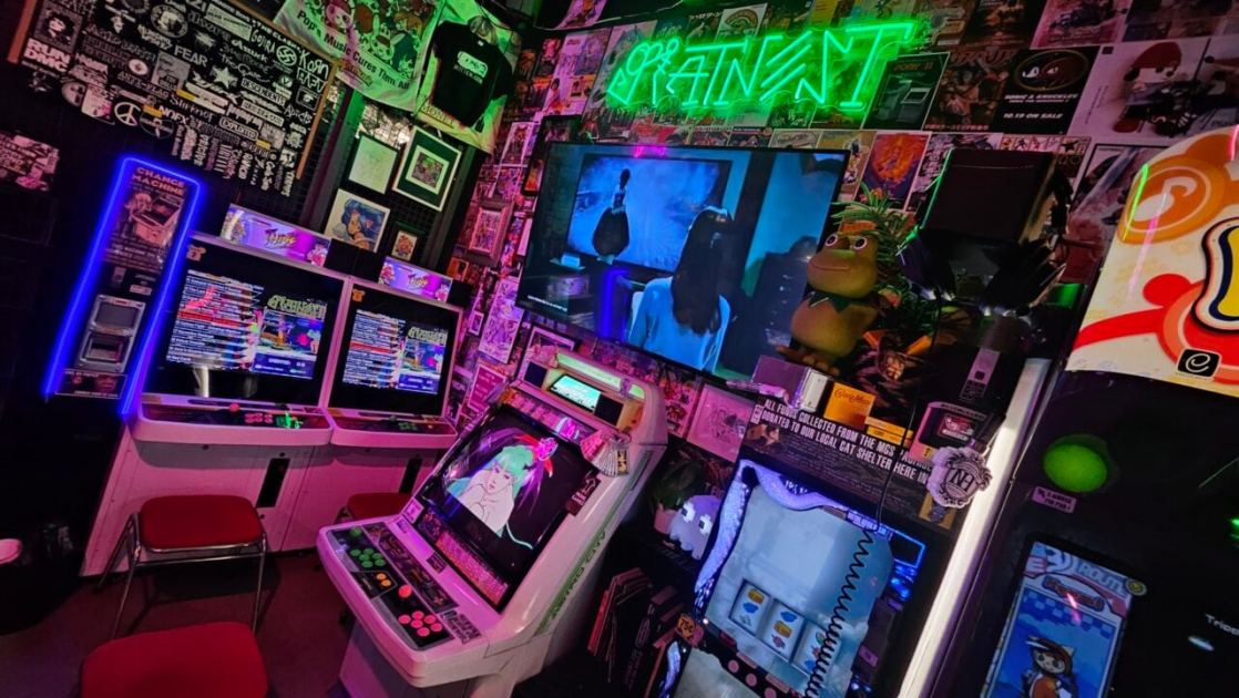 The Zoomer Obsession With DVDs Is A Blueprint For Saving Gaming