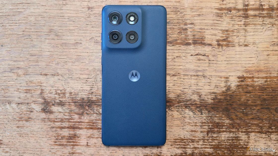Motorola used to make the best phones—what happened?
