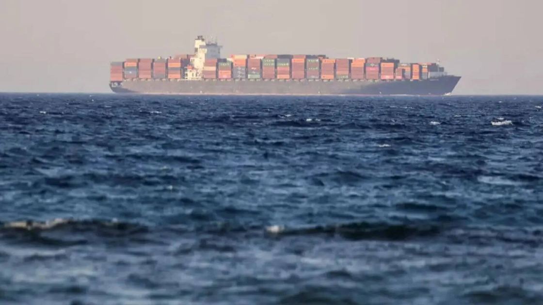 Safe Hormuz passage for LNG carrier Disha sparks hope for 34 India-bound ships