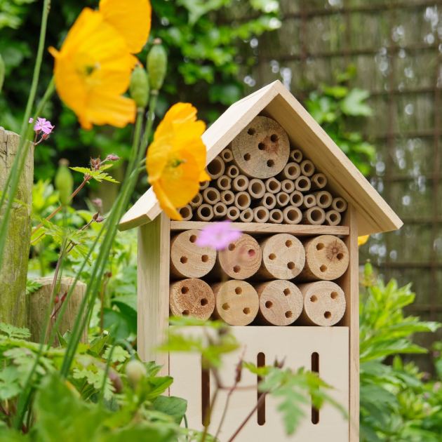  Chic Wildlife Houses to Welcome Beneficial Critters & Control Garden Pests This Spring – Natural Pest Control Never Looked So Good! 