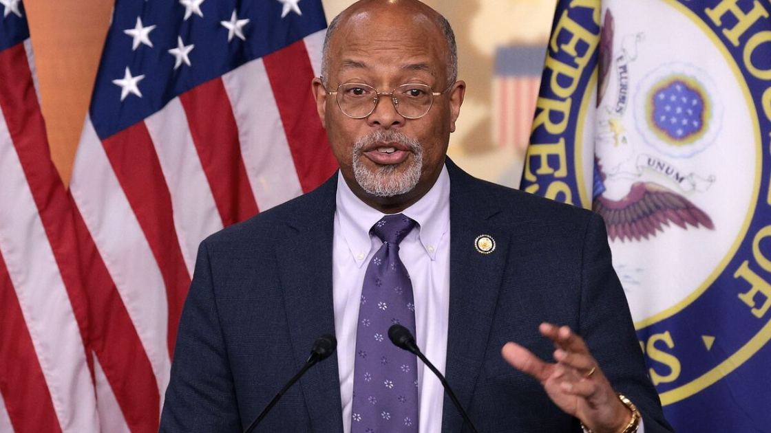 Rep. Ivey "Disgusted" at Settlement Slush Fund, Critiques $1B Ballroom Budget Request