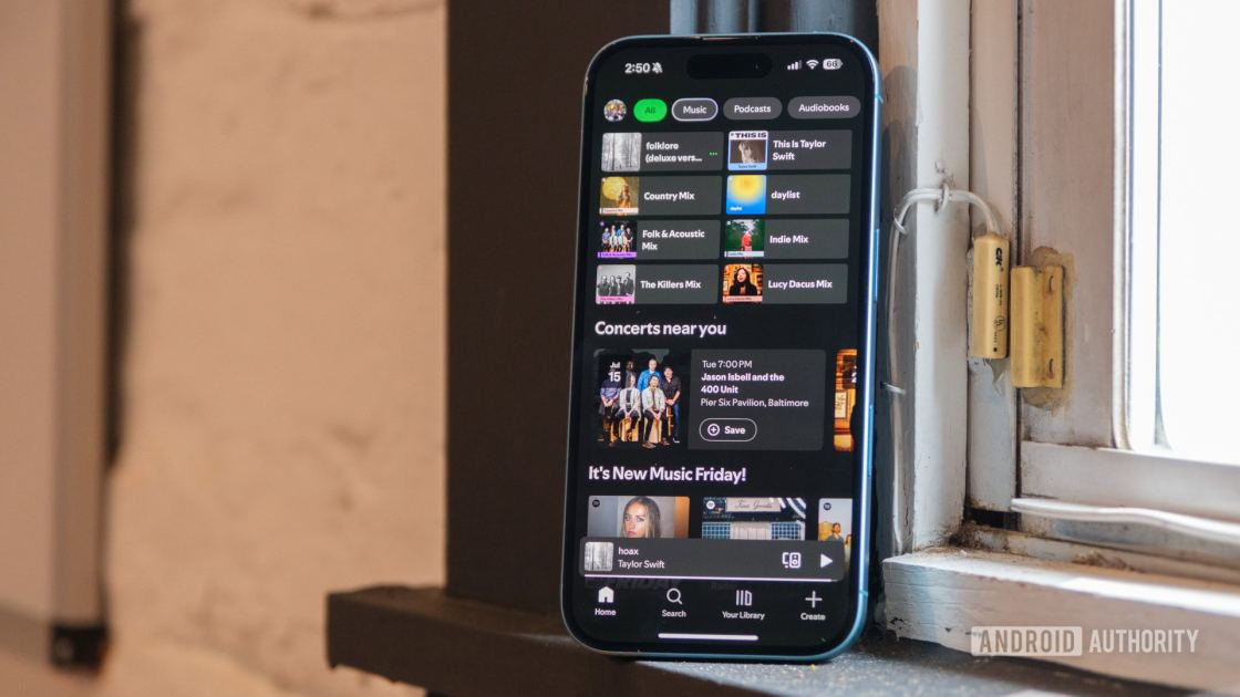 From true crime to tech: Spotify’s Prompted Playlist can now curate your next podcast binge