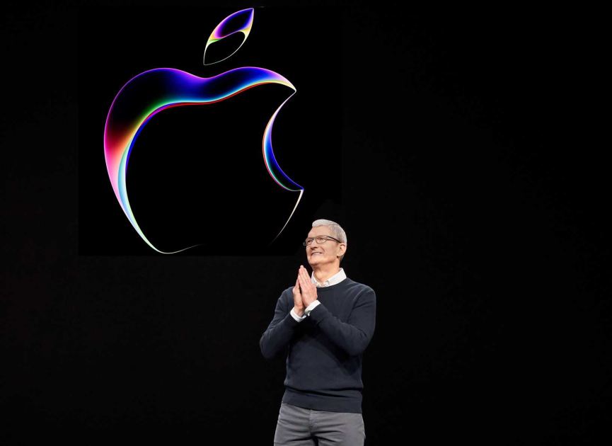 Apple posts record June quarter, but higher prices loom large