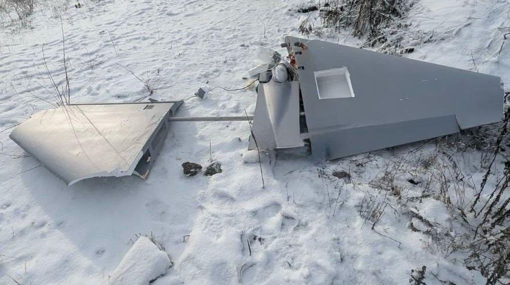 Повітряні сили розповіли про відбиття атаки РФ 6 лютого: збито 297 дронів, влучання на 14 локаціях