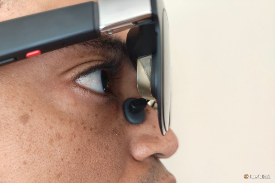 I created my own cheap VR headset using this phone and glasses combo