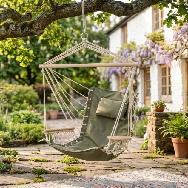  ALDI Just Dropped the Ultimate Cozy Hammock Chair for Spring — But At $19.99, It's Guaranteed to Sell Out Fast 