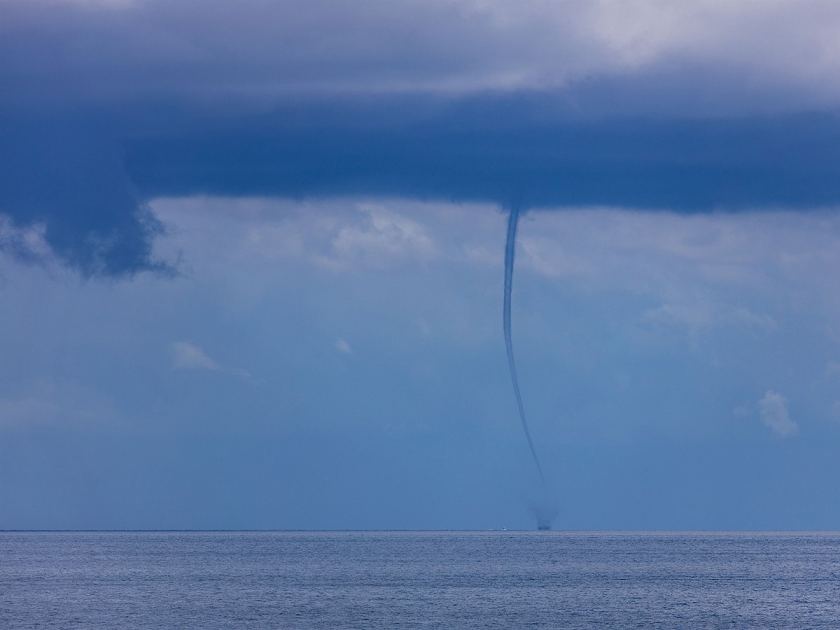 What are your favorite weather conditions for photography?