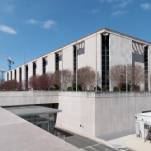President Free Speech is adding trigger warnings to the Smithsonian