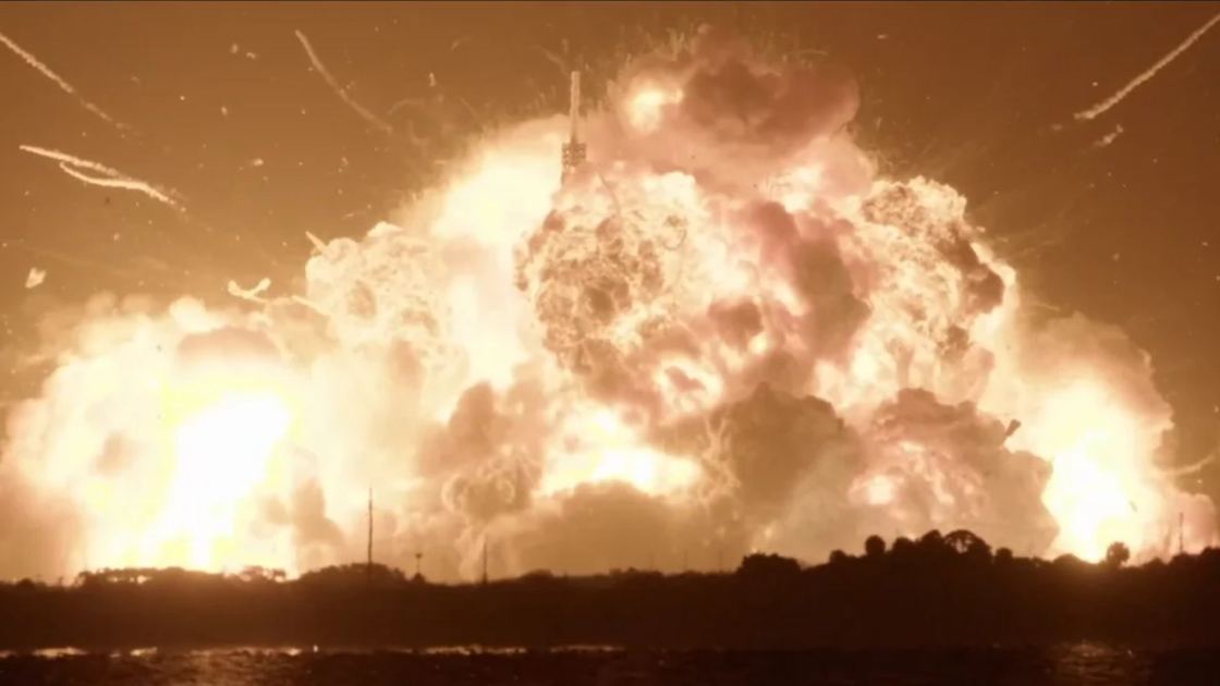  Blue Origin rocket explosion sent sound waves 1,000 miles across the US, report finds 