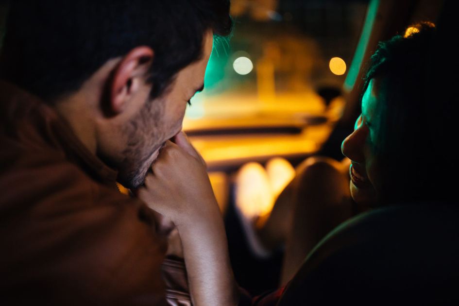 9 Tips for Better Car Sex, According to Experts