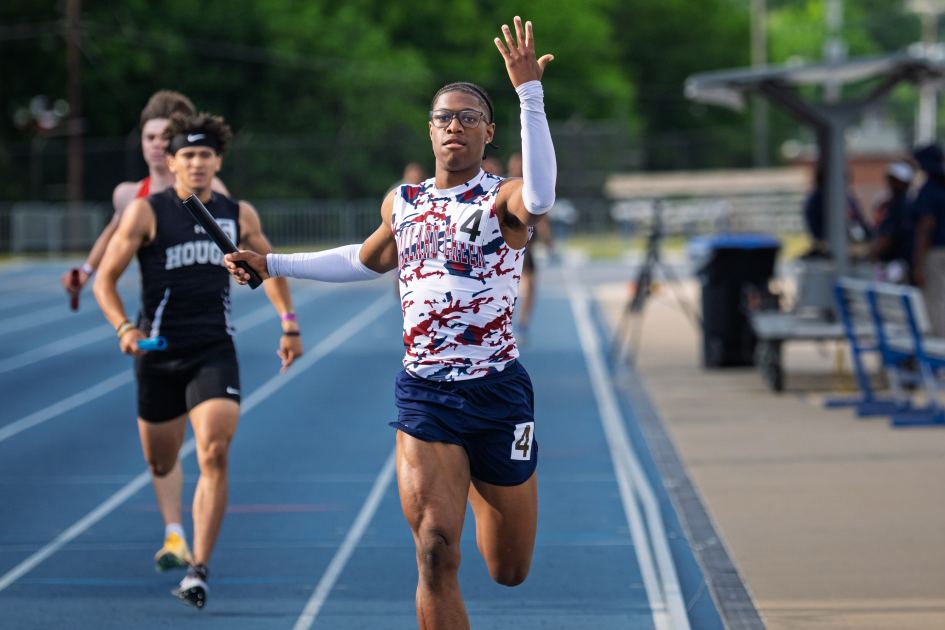 A High Schooler Was Disqualified for Celebrating Before the Finish Line. The DQ Cost the Team the State Title