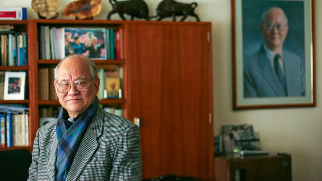 Influential patriotic educator Ng Hon-mun dies aged 100