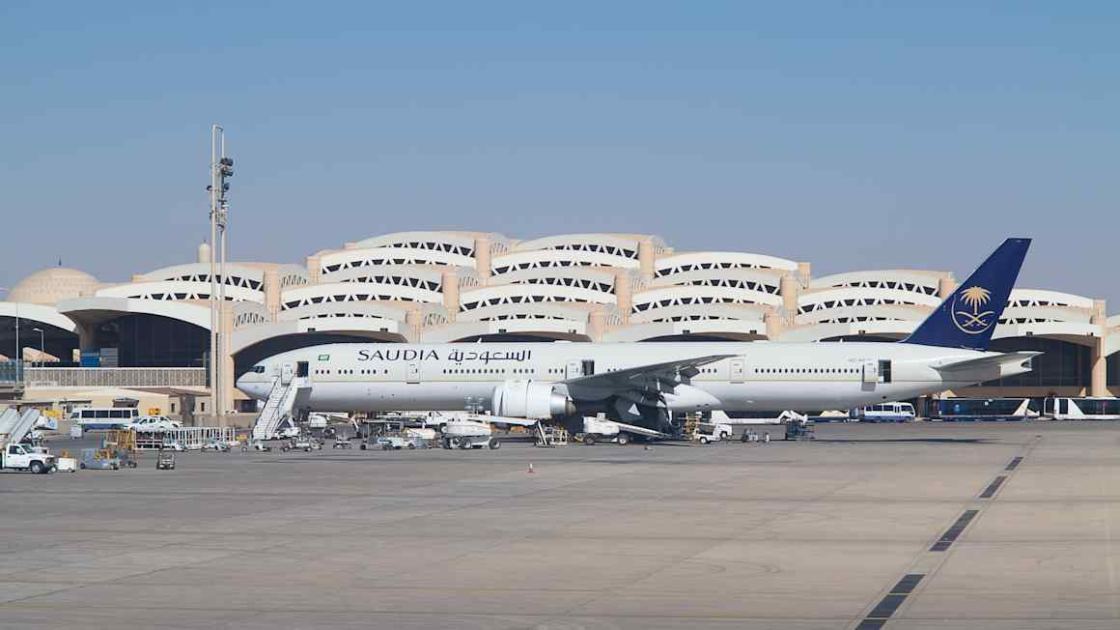 Missile strike on Riyadh airport kills 12 and injures hundreds