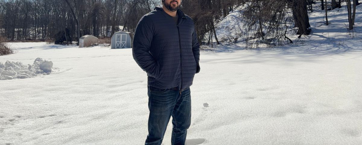 Mack Weldon WarmKnit Air Hooded Jacket Review: A Cozy Layer Perfect to Wear Year Round