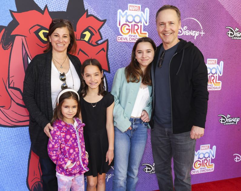 Fiona Lowe, Daughter of Chad Lowe and Kim Painter, Dies at 13