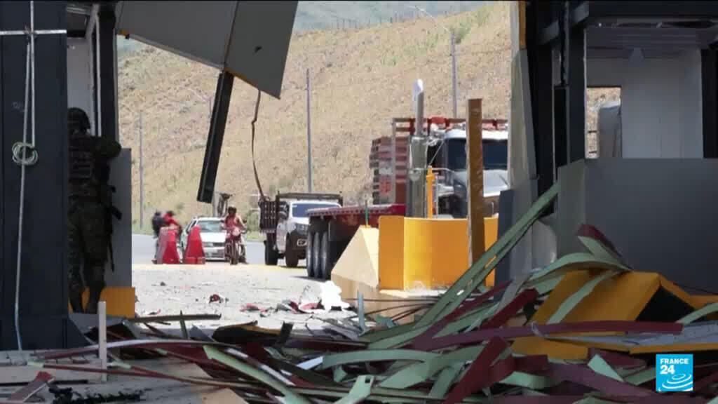 Blast wounds two as de la Espriella cracks down on prisons