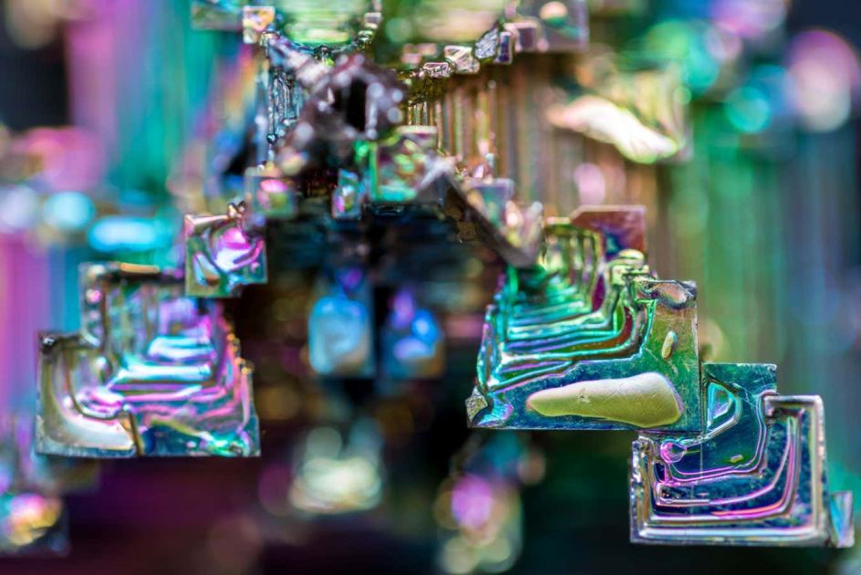 Special relativity can warp chemical bonds – now we've seen it happen