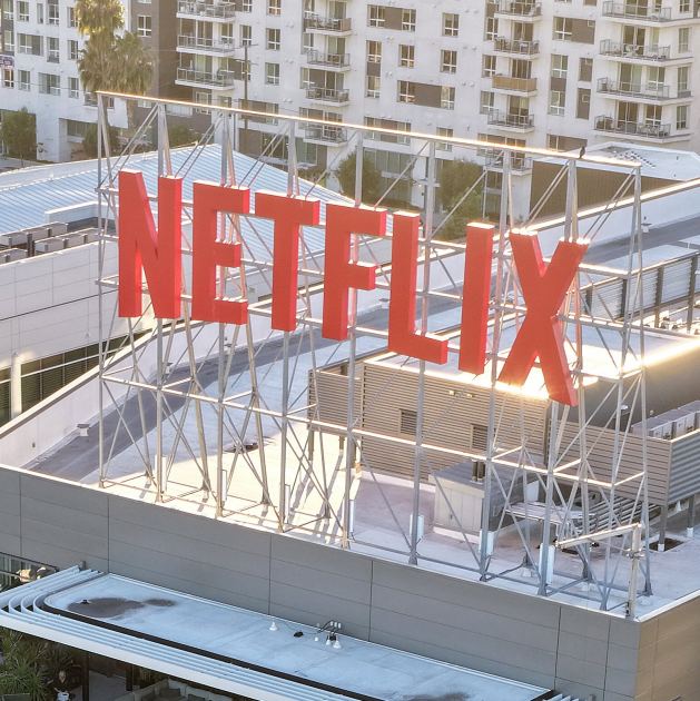 Netflix, Facing Slowing Growth, Cuts 6% of Its Work Force