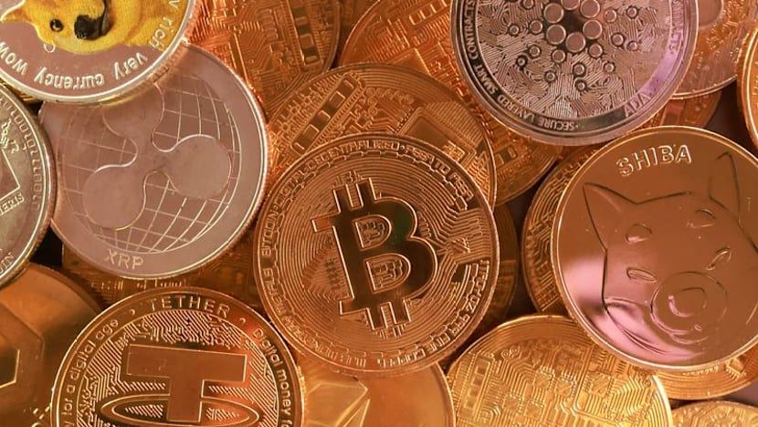 Vietnam firms vie for crypto licences as Hanoi plans ban on overseas trading