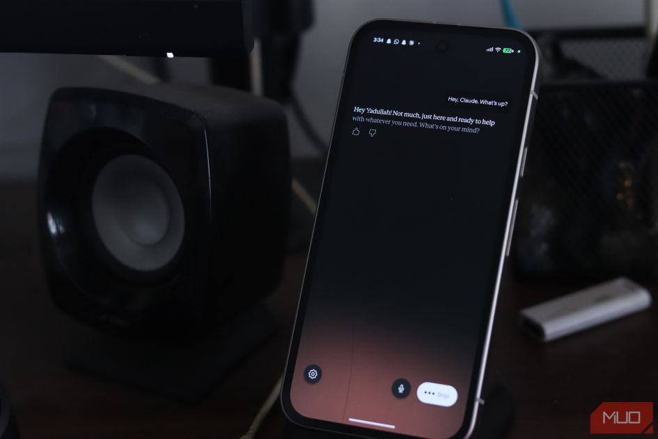 Anthropic says Claude can work with Android apps now, so I tested it against Gemini