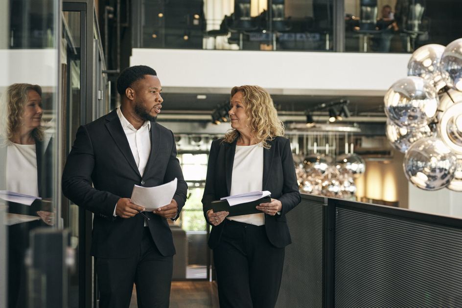 I’ve Sat on 23 Boards. Here’s What Founders Get Wrong When They Hire a CEO and Step Back