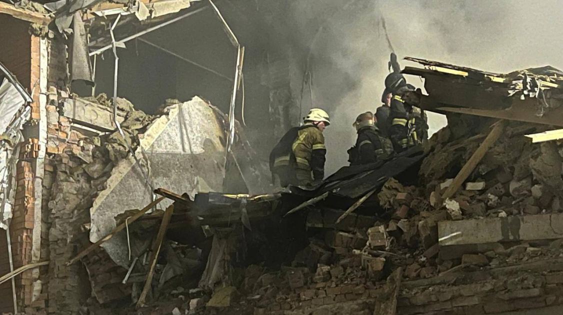 Росіяни зруйнували два таунхауси у Вишневому на Київщині