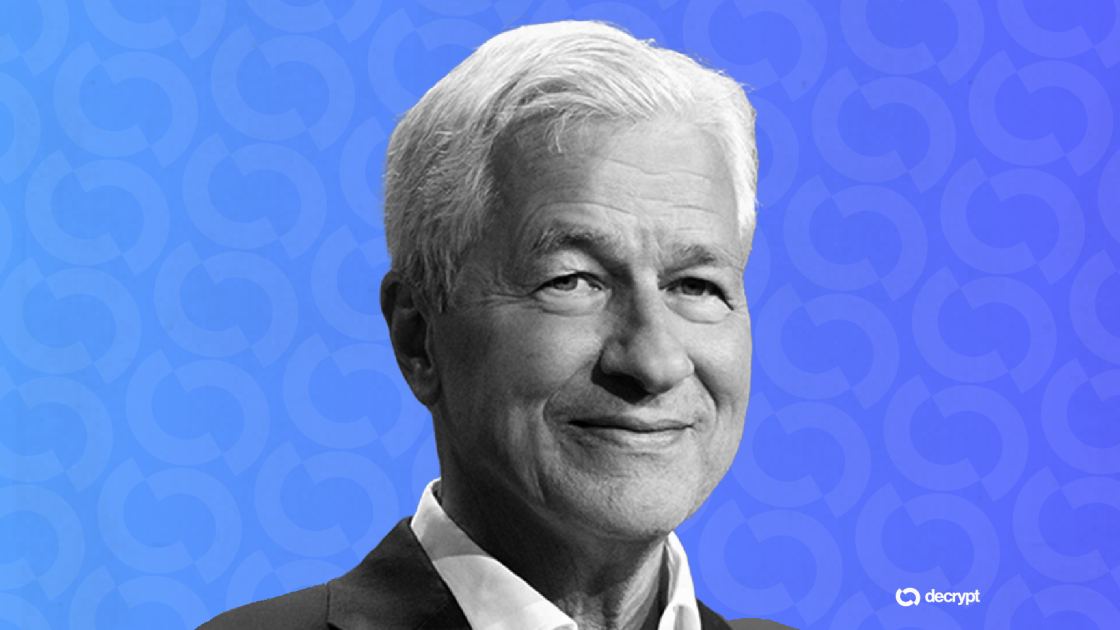 'He’s Full of Shit': JP Morgan's Jamie Dimon Takes Aim at Coinbase CEO Over Clarity Act