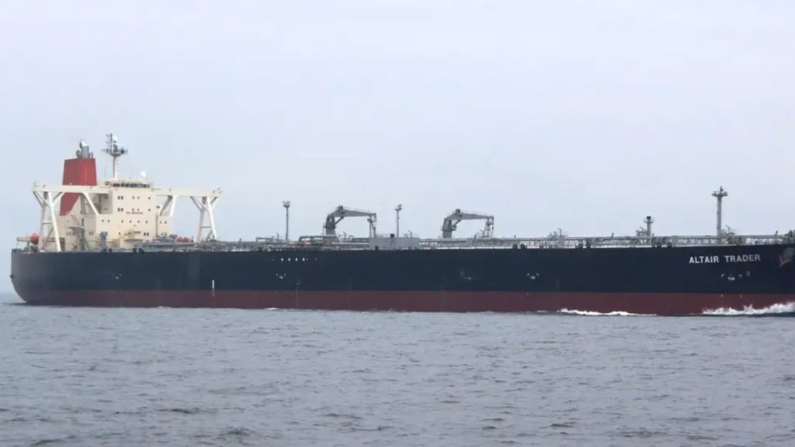 US sanctions Chinese, Hong Kong shipping firms over Iranian oil deliveries